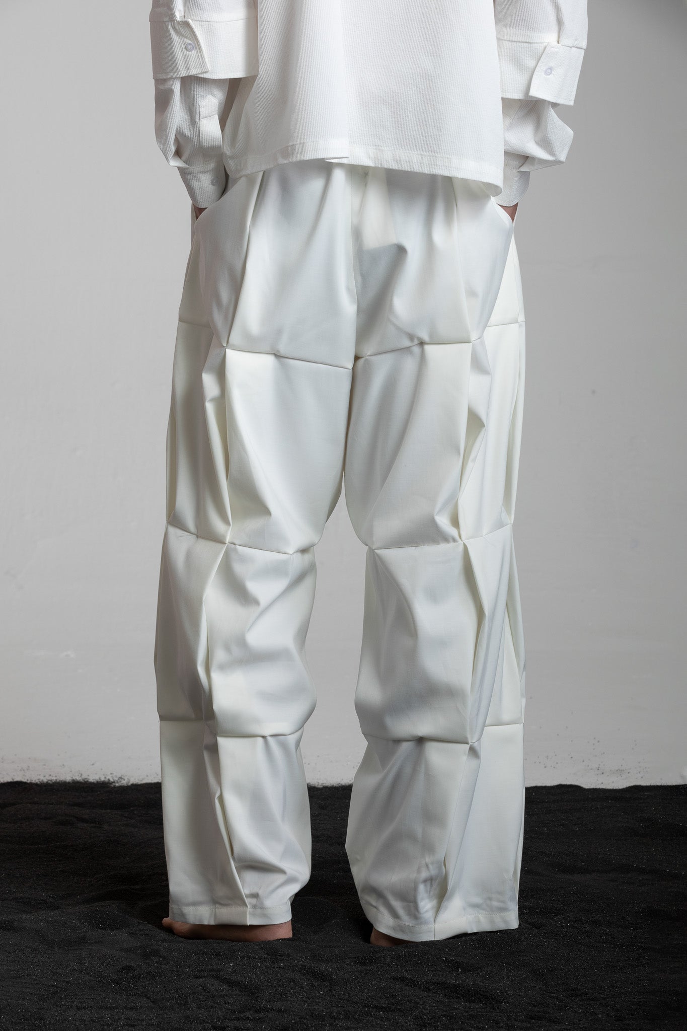 
                  
                    Roche Tuilière Trousers in Snow
                  
                